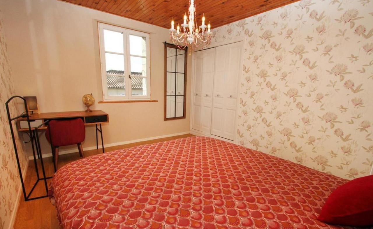Le Galaveyson Bed and Breakfast Le Grand-Serre Exteriör bild